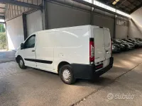 Usata Peugeot Expert 128 CV (94 kW) 2016 Bianco Furgone