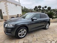 Usata Audi Q5 Comfort 140 CV (102 kW) 2018 Grigio SUV