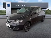 Usata Lancia Ypsilon Gold 69 CV (50 kW) 2023 Nero Utilitaria