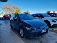 Usata VW Golf VIII Life 116 CV (85 kW) 2021 Grigio Station wagon