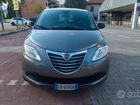 Usata Lancia Ypsilon Gold 86 CV (63 kW) 2013 Grigio Utilitaria