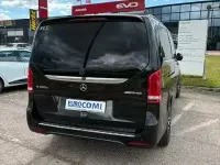 Usata Mercedes V300 237 CV (174 kW) 2021 Nero Monovolume