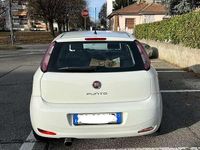 Usata Fiat Punto Lounge 84 CV (61 kW) 2013 Berlina