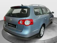 Begagnad VW Passat Business 140 HK (102 kW) 2009 Grå Kombi