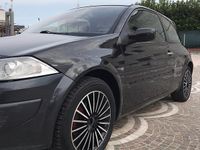 Usata Renault Mégane II 100 CV (73 kW) 2004 Nero Utilitaria