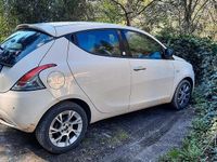 Usata Lancia Ypsilon S 95 CV (69 kW) 2015 Bianco Utilitaria