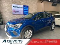 Usata Renault Captur Equilibre 91 CV (66 kW) 2023 Blu/azzurro(met.) SUV