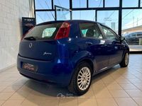 Usata Fiat Grande Punto Active 65 CV (47 kW) 2008 Blu Utilitaria