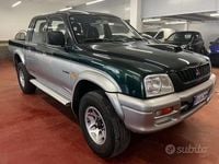 Usata Mitsubishi L200 99 CV (72 kW) 2001 Verde Pick-up