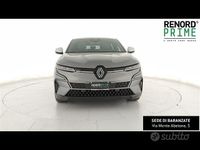 Usata Renault Megane E-Tech Techno 161 kW (220 CV) 2022 Grigio scuro Berlina