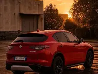 Usata Alfa Romeo Stelvio Super 160 CV (117 kW) 2023 Rosso SUV