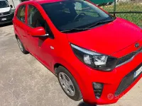 Usata Kia Picanto Active 85 CV (62 kW) 2018 Rosso Utilitaria