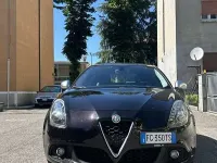 Usado Alfa Romeo Giulietta Super 120 CV (88 kW) 2017 Negro Utilitario