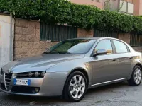 Usata Alfa Romeo 159 Progression 150 CV (110 kW) 2010 Grigio Berlina