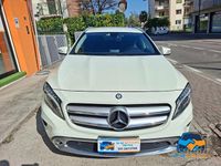 Usata Mercedes GLA200 136 CV (100 kW) 2015 Bianco SUV