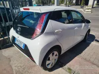 Brugt Toyota Aygo 69 HK (50 kW) 2018 Hvid Hatchback