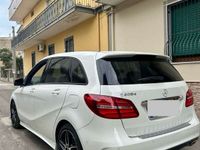 usata Mercedes B200 Premium AMG