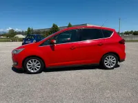 Usata Ford C-MAX Titanium 120 CV (88 kW) 2016 Rosso Monovolume