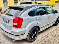 Usata Dodge Caliber SXT 140 CV (102 kW) 2008 Grigio Utilitaria