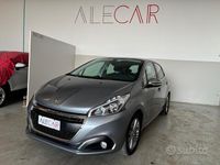 Usata Peugeot 208 Allure 83 CV (61 kW) 2019 Grigio Utilitaria