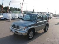 Usata Mitsubishi Pajero 114 CV (83 kW) 2004 Grigio SUV