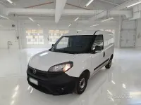 Usata Fiat Doblò Business 95 CV (69 kW) 2021 Bianco Monovolume