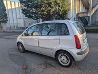 Usata Lancia Musa 109 CV (80 kW) 2005 Grigio Monovolume