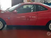 Usata Alfa Romeo GTV 150 CV (110 kW) 1996 Rosso Coupé