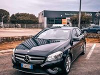 Usata Mercedes A180 109 CV (80 kW) 2014 Nero Berlina