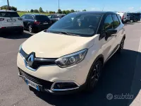 Usata Renault Captur 90 CV (66 kW) 2014 Beige SUV