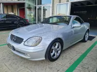 Usata Mercedes SLK200 163 CV (119 kW) 2002 Argento Cabrio