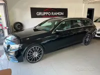 Usata Mercedes E220 Premium 194 CV (142 kW) 2018 Nero Station wagon
