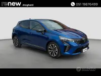 Usata Renault Clio V Techno 91 CV (66 kW) 2025 Blu Berlina