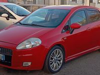 Usata Fiat Grande Punto 90 CV (66 kW) 2007 Rosso Utilitaria