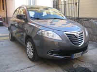 Usata Lancia Ypsilon Silver 95 CV (69 kW) 2013 Antracite metallizzato Utilitaria