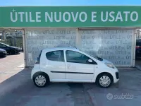 Usata Citroën C1 Attraction 68 CV (50 kW) 2013 Bianco Utilitaria