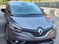 Usata Renault Scénic IV Zen 110 CV (80 kW) 2017 Grigio Monovolume