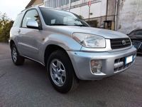 Usado Toyota RAV4 Sol 150 CV (110 kW) 2002 Plateado SUV