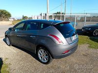 Usata Lancia Delta Gold 105 CV (77 kW) 2012 Grigio Utilitaria