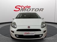 Usata Fiat Punto Lounge 77 CV (56 kW) 2016 Bianco Utilitaria