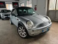 Usata Mini ONE 90 CV (66 kW) 2003 Grigio Utilitaria