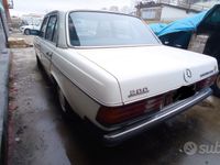 usata Mercedes 200 W 123benzina/gpl 1982