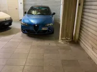 Usata Alfa Romeo 147 140 CV (102 kW) 2004 Bluazzurro Utilitaria