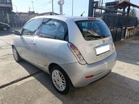 usata Lancia Ypsilon 1.3 MJT 90 CV Platino Automatica