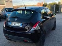 Usata Lancia Ypsilon Silver 69 CV (50 kW) 2014 Nero Utilitaria