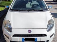 Usata Fiat Punto Easy 77 CV (56 kW) 2013 Bianco Utilitaria