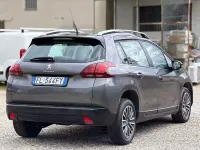 Usata Peugeot 2008 Active 75 CV (55 kW) 2017 Grigio SUV