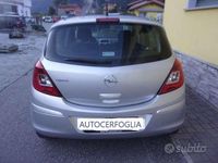 Usata Opel Corsa Club 80 CV (58 kW) 2008 Argento Berlina