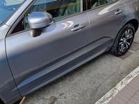 Usata Volvo XC60 Business Edition 303 CV (222 kW) 2020 Grigio SUV