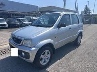 Usata Daihatsu Terios 86 CV (63 kW) 2002 Grigio SUV